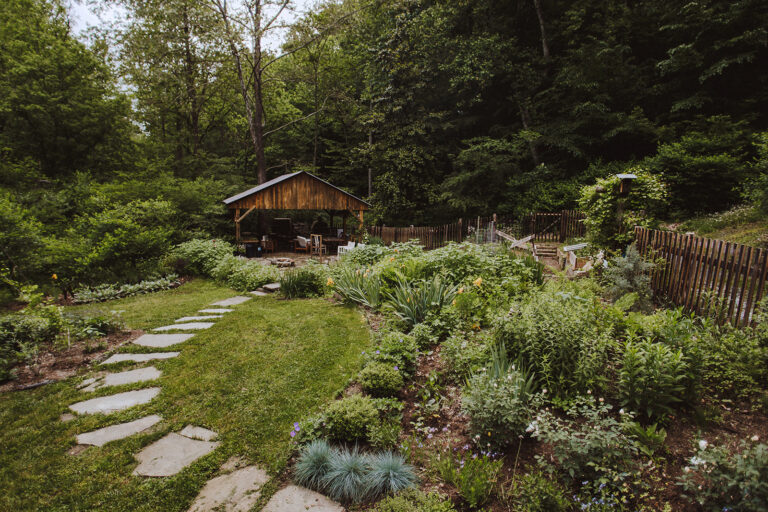 Native Cottage Garden 2 768x512